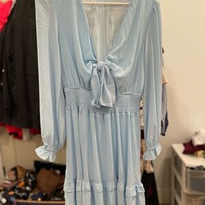 Elegant Light Blue Women's Dress